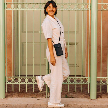 BOLSO MINIMALISTA PARA TELÉFONO