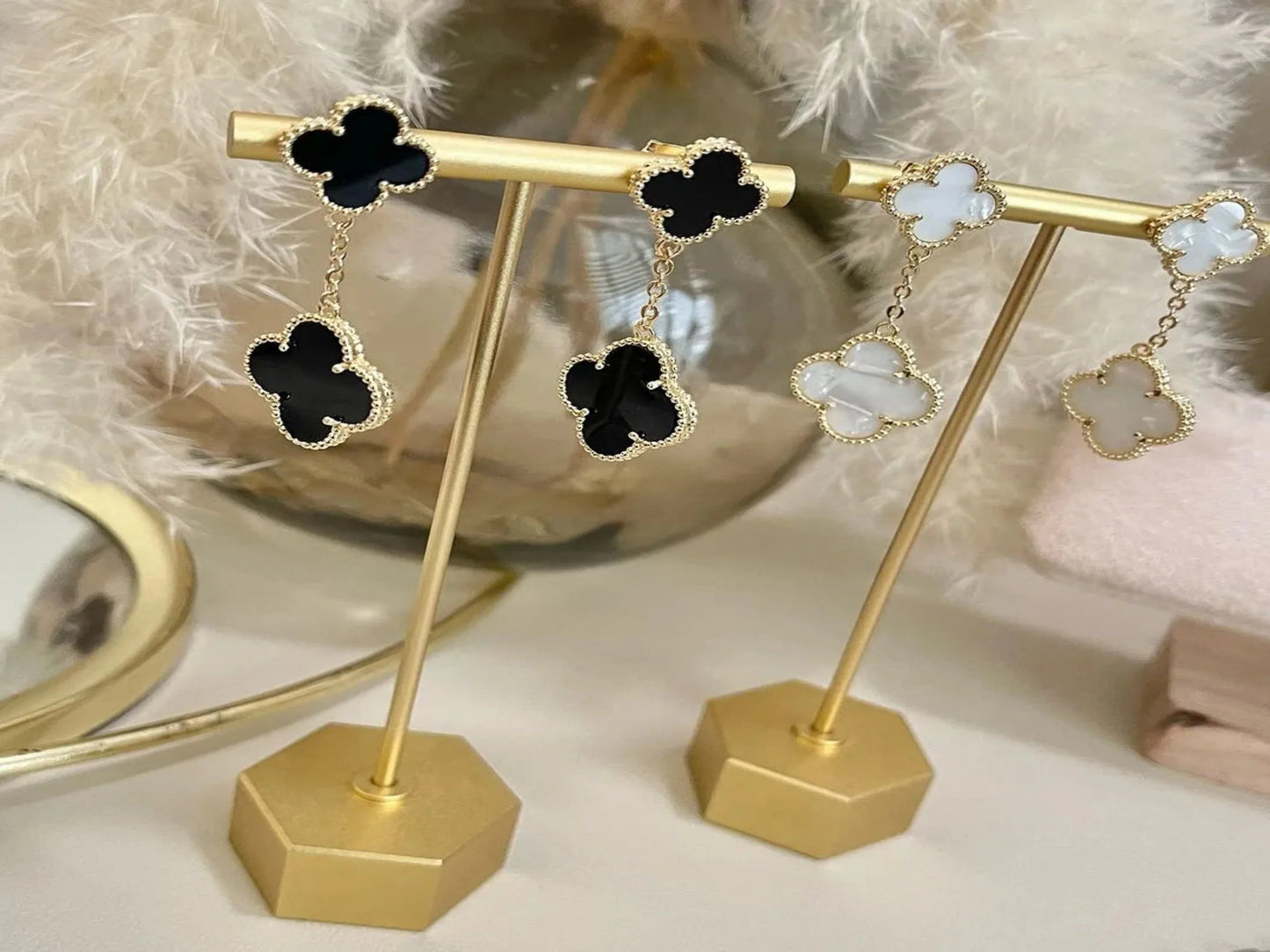 ARETES COLGANTES DE TRÉBOL