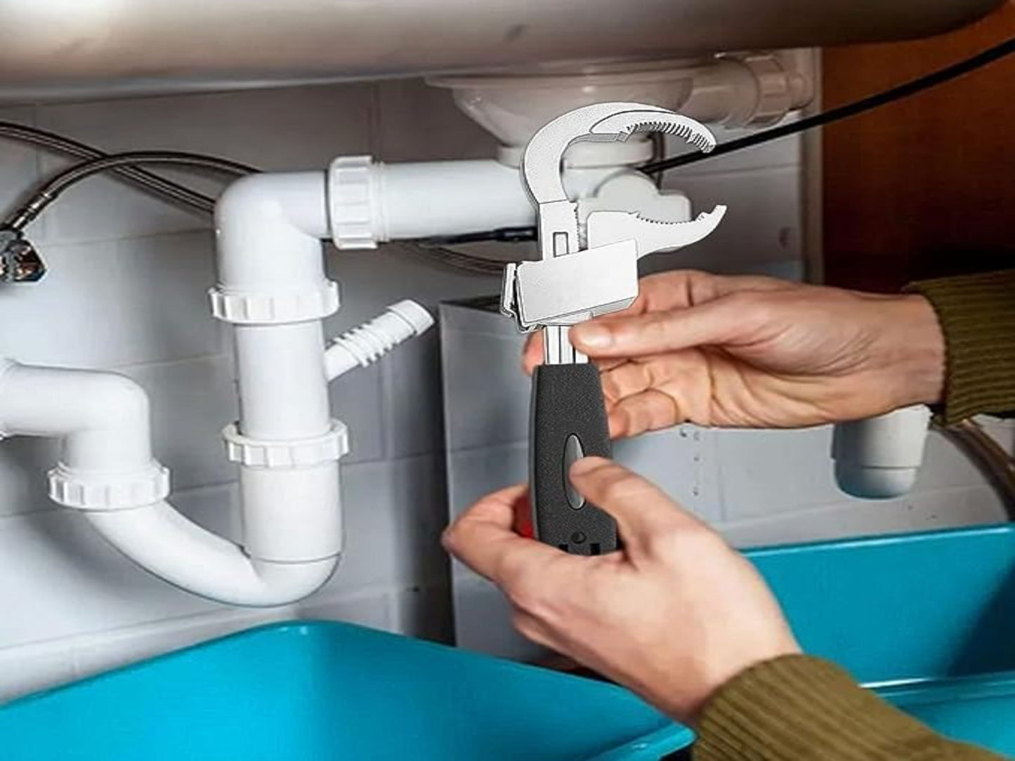 LLAVE INGLESA UNIVERSAL