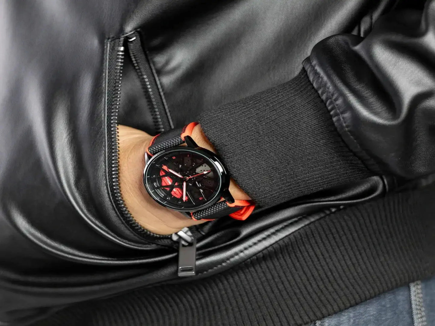 RELOJ GIRATORIO