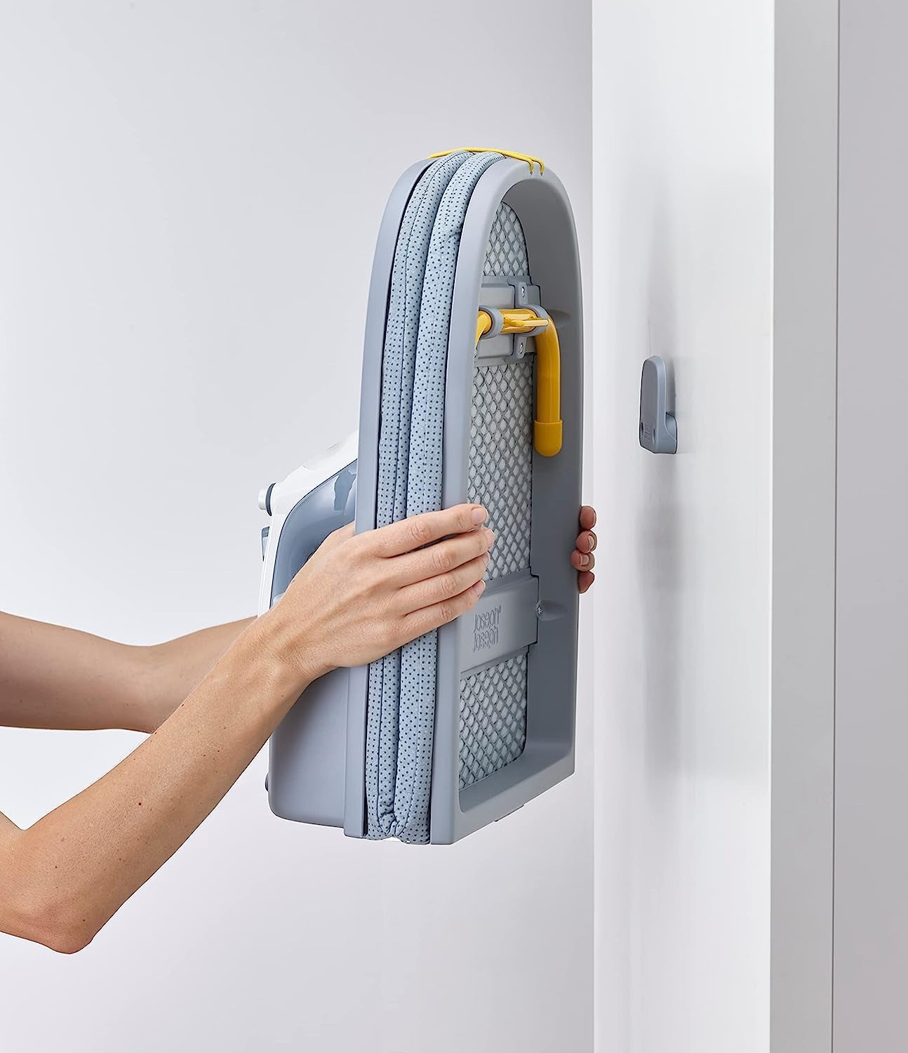 TABLA DE PLANCHAR PLEGABLE